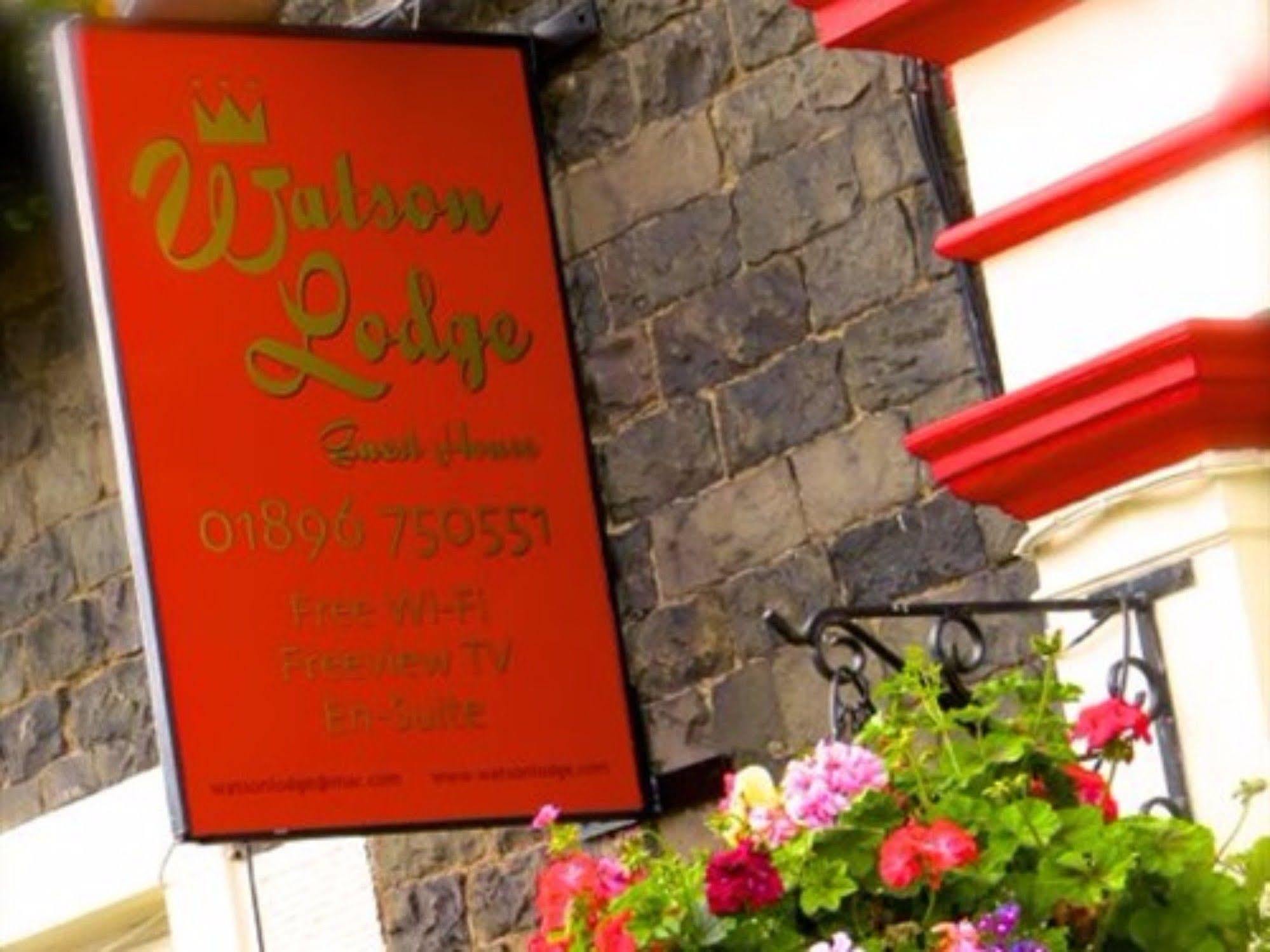Watson Lodge Guest House غالاشيلز المظهر الخارجي الصورة